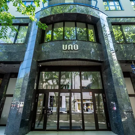 Uno - Nordic Chic & Views Bratislava