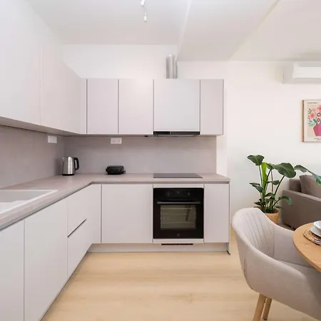 Uno - Nordic Chic & Views Bratislava