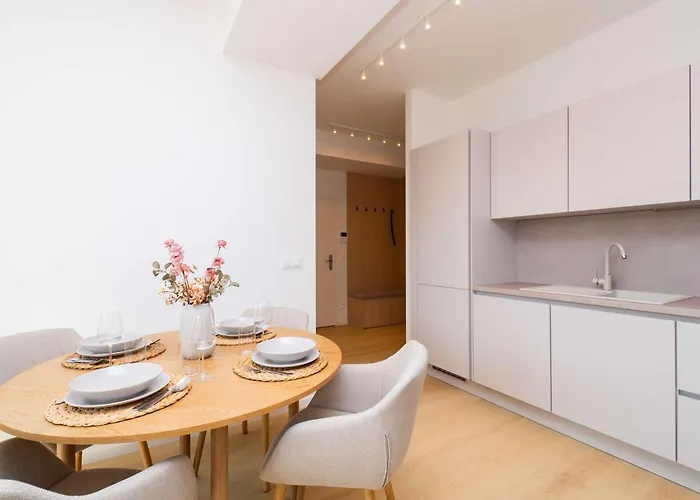 Appartement Uno - Nordic Chic & Views *