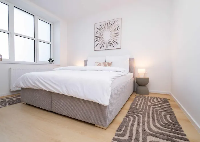 Апартаменти Uno - Nordic Chic & Views *